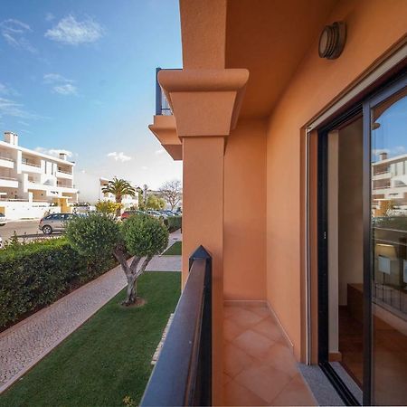 B27 - Luzbay 2 Bed Apartment 外观 照片