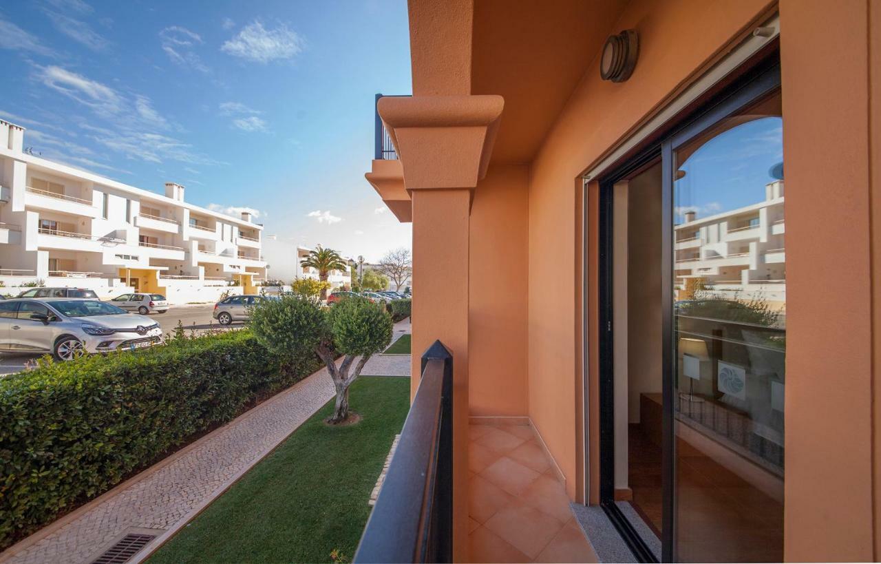 B27 - Luzbay 2 Bed Apartment 外观 照片