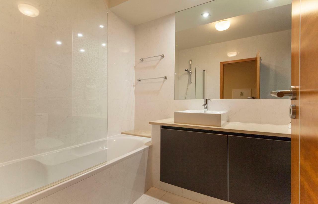 B27 - Luzbay 2 Bed Apartment 外观 照片